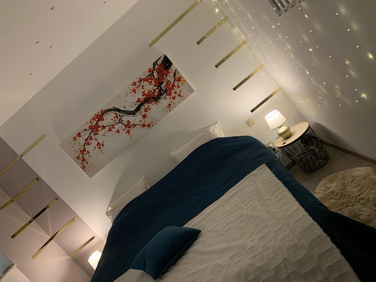 Au Petit Nid Froissart Bed and Breakfast Chimay Buitenkant foto