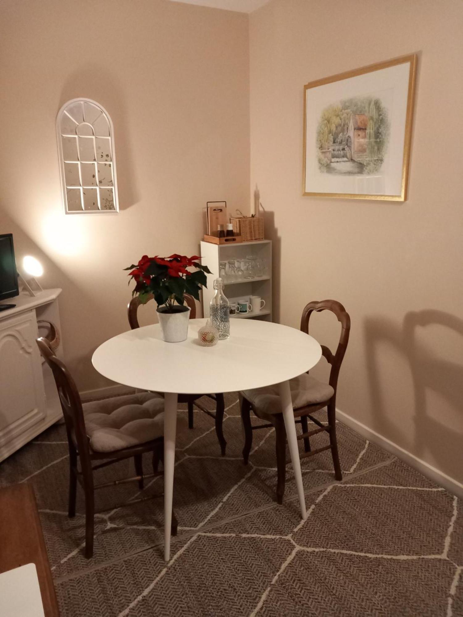 Au Petit Nid Froissart Bed and Breakfast Chimay Buitenkant foto